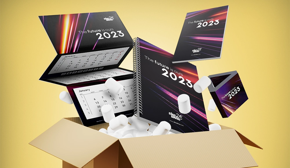 Obchodzimy 25-lecie istnienia firmy. Z tej okazji w dziale marketingu zaprojektowano jubileuszowe logo. Powstało też hasło reklamowe. W tym roku promujemy się hasłem „The future is ours”, co znaczy „Przyszłość jest nasza”.